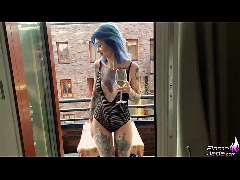❤️ Vajzë e jashtëzakonshme që thith me grykë dhe ndyhet me pasion nën qiellin e hapur ❤️❌ Video qij në sq.vegasservice.ru ❌❤